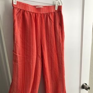 joie bohemian loose fitting capris